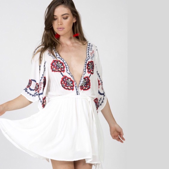 🎉HP🎉 Free People White Cora Embroidery Dress - Picture 3 of 4